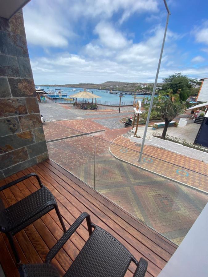 Galapagos Sunset Hotel Пуерто-Бакерісо-Морено Екстер'єр фото